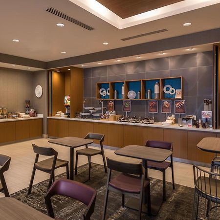 Springhill Suites By Marriott Reno Extérieur photo